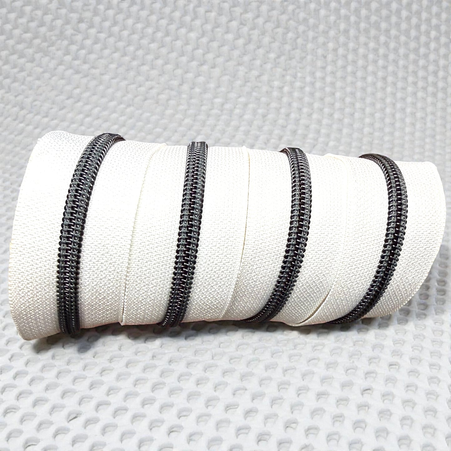 White #5 Nylon Zipper Tape with Black Coil (Sold by the Yard)