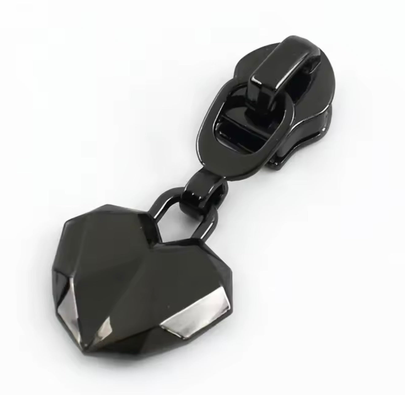 #5 Heart Diamond-Cut Zipper Pull (Fits #5 Nylon Coil Zipper Tape, 1-Pack)