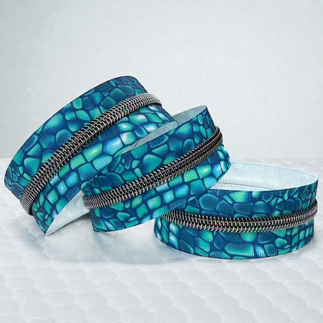 Ocean Teal Scales Print #5 Nylon Zipper Tape with Multi Black Coil (Sold by the Yard)