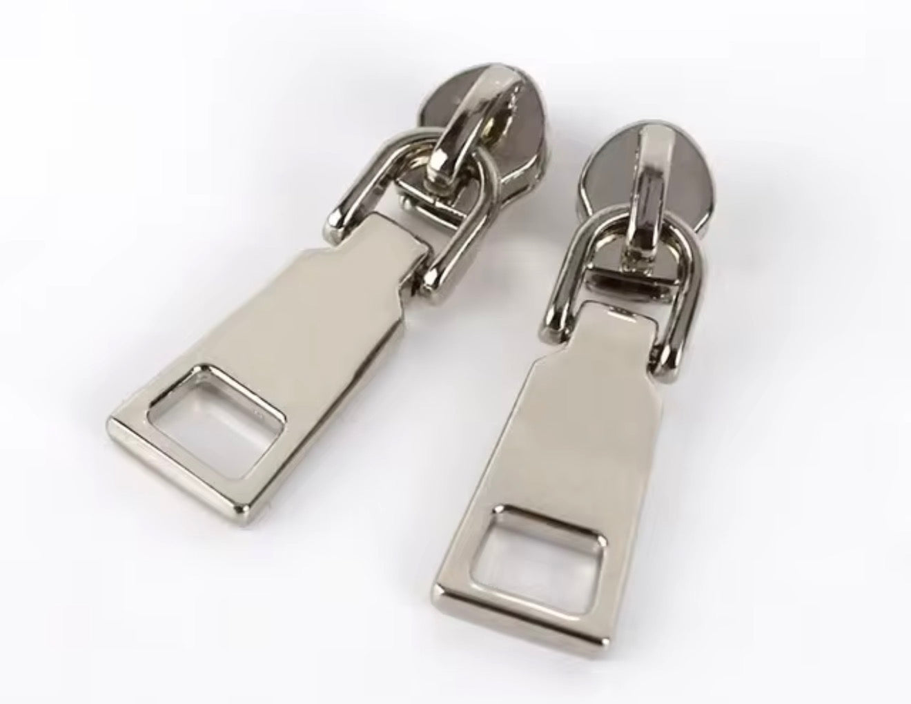 #5 Square Zipper Pull (Fits #5 Nylon Coil Zipper Tape, 1-Pack)